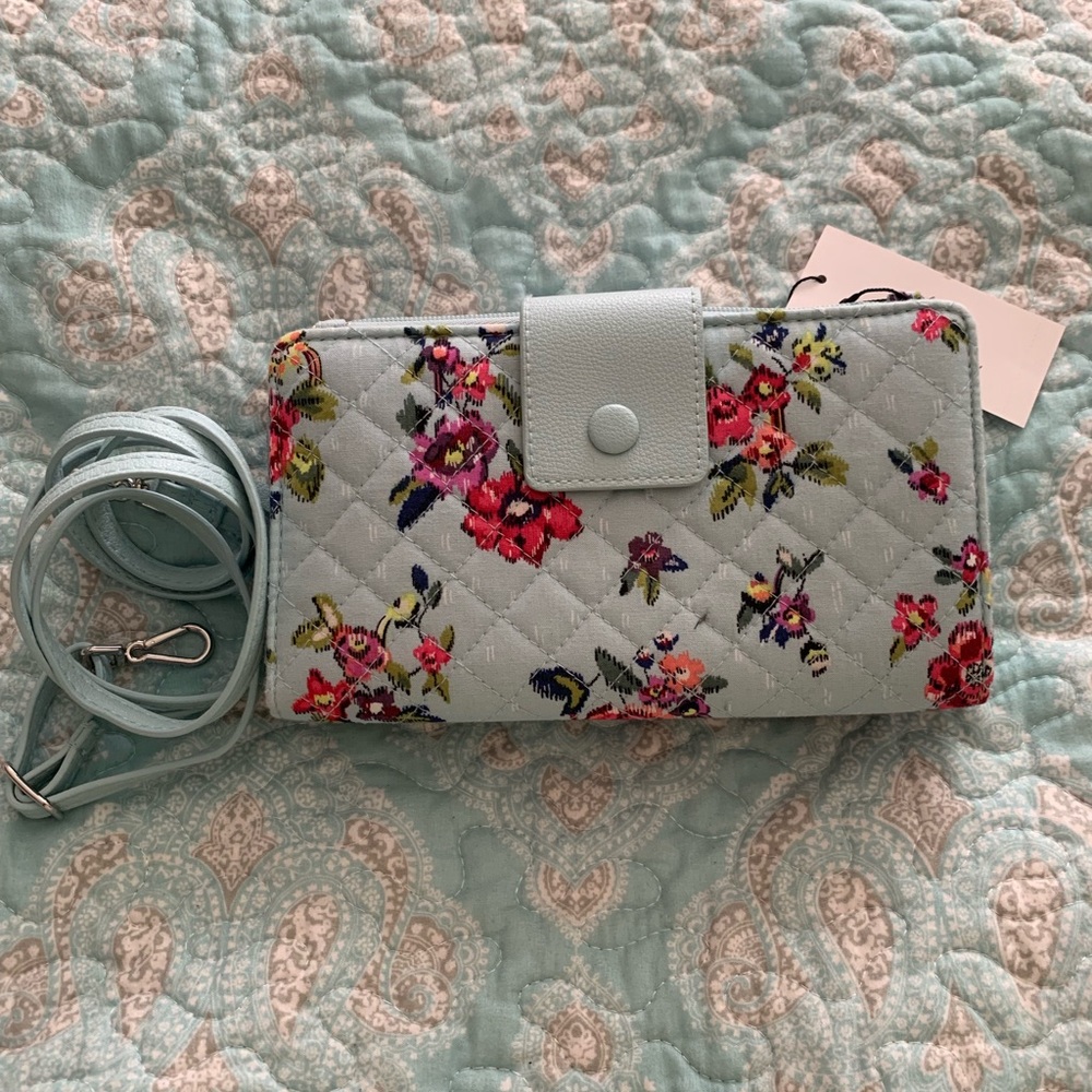Vera Bradley Iconic Deluxe All Together Crossbody